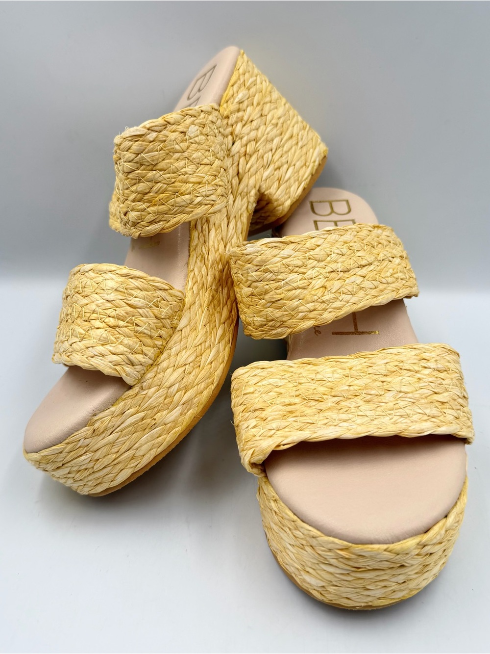 Beach by Matisse Ocean Ave Yellow Raffia Platform Sandal Slide Women 8 Cushioned